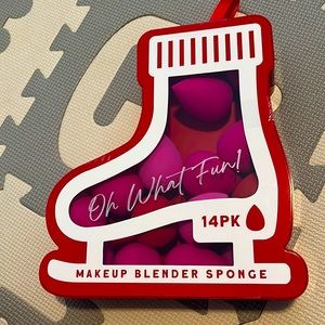 NWT Makeup Blender Sponge 1 Box (14 pack)